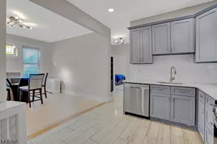 35 Chester Ave, Irvington, NJ 07111 - Photo 9