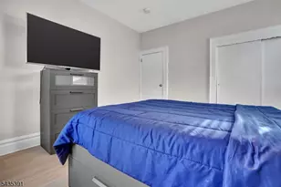 35 Chester Ave, Irvington, NJ 07111 - Photo 13