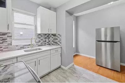 422 18th Avenue, Newark, NJ 07108 - Photo 11