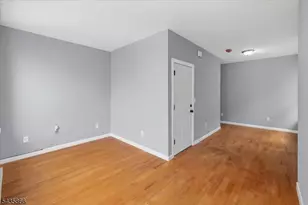 422 18th Ave, Newark, NJ 07108 - Photo 21