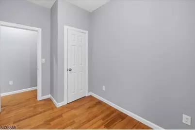 422 18th Avenue, Newark, NJ 07108 - Photo 19