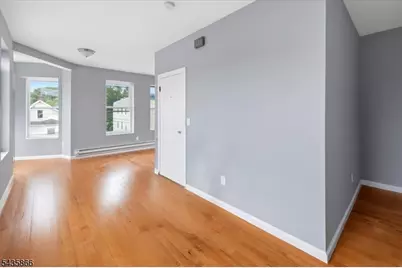 422 18th Avenue, Newark, NJ 07108 - Photo 3
