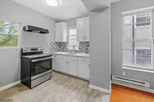 422 18th Ave, Newark, NJ 07108 - Photo 9