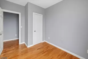 422 18th Ave, Newark, NJ 07108 - Photo 23