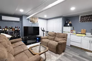 350 New St, Newark, NJ 07103 - Photo 23