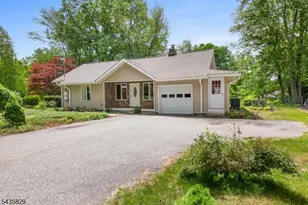 13 Island Trail, West Milford, NJ 07421 - Photo 5