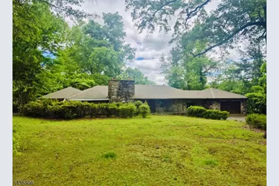 54 Ellicott Ln, Wayne, NJ 07470 - Photo 1