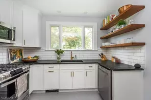 85 Hawthorne Ave, Glen Ridge, NJ 07028 - Photo 23