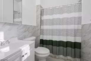 72 Seymour Ave, Newark, NJ 07108 - Photo 7