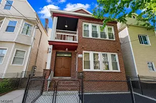 72 Seymour Ave, Newark, NJ 07108 - Photo 3
