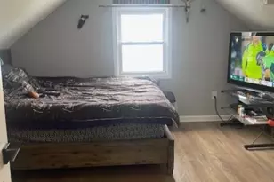 501 E 2nd Ave, Roselle, NJ 07203 - Photo 5