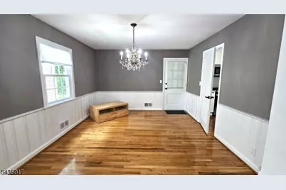 376 Delaware Ave, Union Township, NJ 07083 - Photo 7