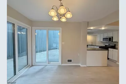 58 Kensington Ct #58, Washington Township, NJ 07840 - Photo 7