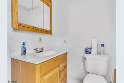 157 Bullman St, Phillipsburg, NJ 08865 - Photo 17
