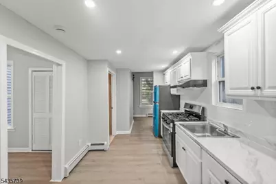 318 N 7th St #1, Newark, NJ 07107 - Photo 9