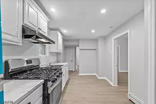 318 N 7th St, Newark, NJ 07107 - Photo 11