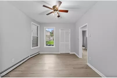 318 N 7th St #1, Newark, NJ 07107 - Photo 5