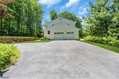 132 Rolling Ridge Rd, West Milford, NJ 07480 - Photo 3