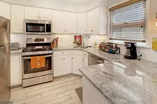 38 Park St 2-D, Florham Park, NJ 07932 - Photo 3