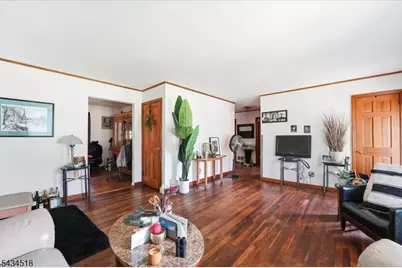 160 Hayes Ave, Clark Township, NJ 07066 - Photo 35