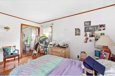 160 Hayes Ave, Clark Township, NJ 07066 - Photo 27