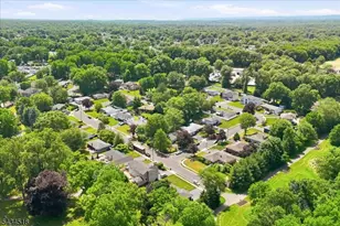 160 Hayes Ave, Clark Township, NJ 07066 - Photo 5