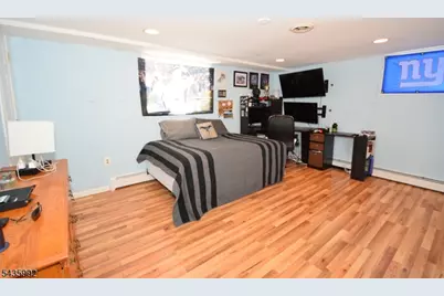 567 Foothill Rd, Bridgewater, NJ 08807 - Photo 27