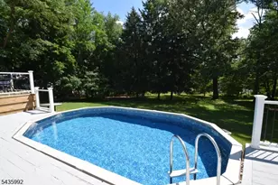 567 Foothill Rd, Bridgewater, NJ 08807 - Photo 7