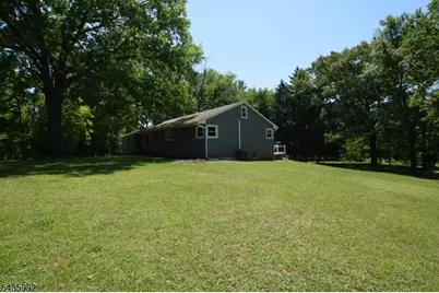567 Foothill Rd, Bridgewater, NJ 08807 - Photo 5