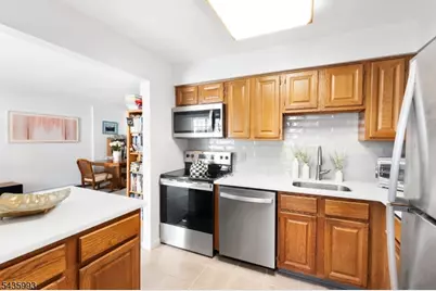 125 Smith Field Ct Ondo, Bernards Township, NJ 07920 - Photo 3