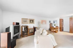 125 Smith Field Ct Ondo, Bernards Township, NJ 07920 - Photo 5