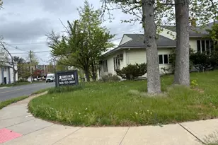 6 Grand St, Clark Township, NJ 07066 - Photo 3