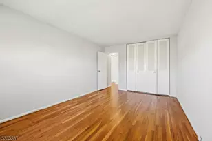 3802 Dobrin Ct, Fair Lawn, NJ 07410 - Photo 9
