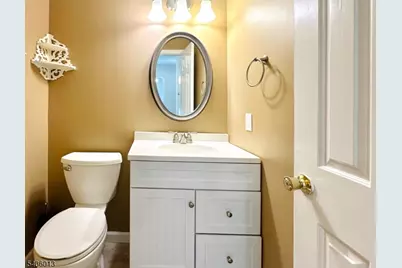 4 Peach Court, Raritan Township, NJ 08822 - Photo 7