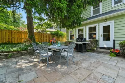 120 Buckingham Rd, Montclair, NJ 07043 - Photo 35