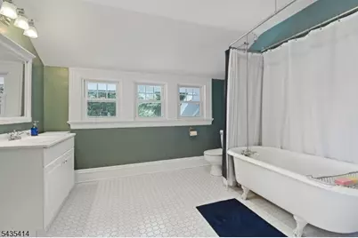 120 Buckingham Rd, Montclair, NJ 07043 - Photo 29