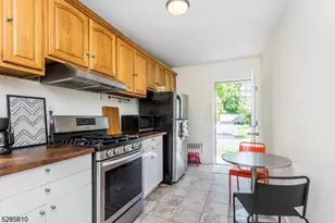 33 Linden Ave, Montclair, NJ 07042 - Photo 11