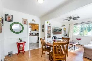 33 Linden Ave, Montclair, NJ 07042 - Photo 7
