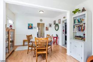 33 Linden Ave, Montclair, NJ 07042 - Photo 9