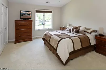 7 Lenox Ct, Montville Township, NJ 07045 - Photo 25