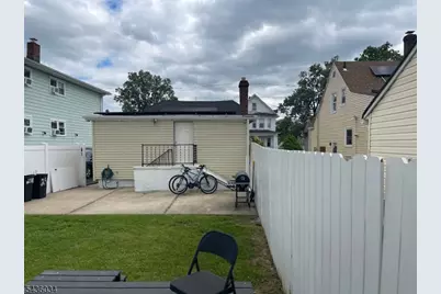 258 Randolph St, Carteret, NJ 07008 - Photo 5