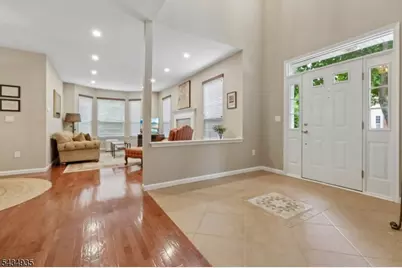 49 Buckingham Ct, Randolph Township, NJ 07869 - Photo 5