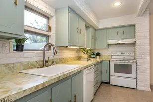 42 Johnson Ave, Bloomfield, NJ 07003 - Photo 21