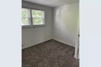 929 Warren St #2, Roselle, NJ 07203 - Photo 31