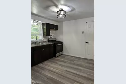 929 Warren St #2, Roselle, NJ 07203 - Photo 9