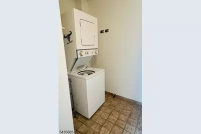 240 Main St Unit #303, Little Falls Township, NJ 07424 - Photo 17