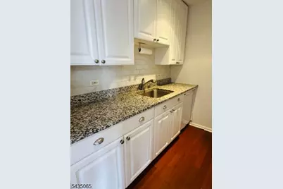 240 Main St Unit #303, Little Falls Township, NJ 07424 - Photo 9