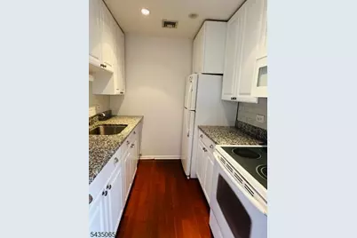 240 Main St Unit #303, Little Falls Township, NJ 07424 - Photo 7