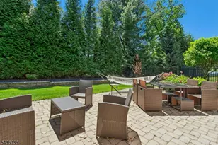 1 Hartman Ct, Clark Township, NJ 07066 - Photo 7