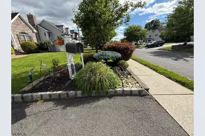 1 Hartman Ct, Clark Township, NJ 07066 - Photo 7